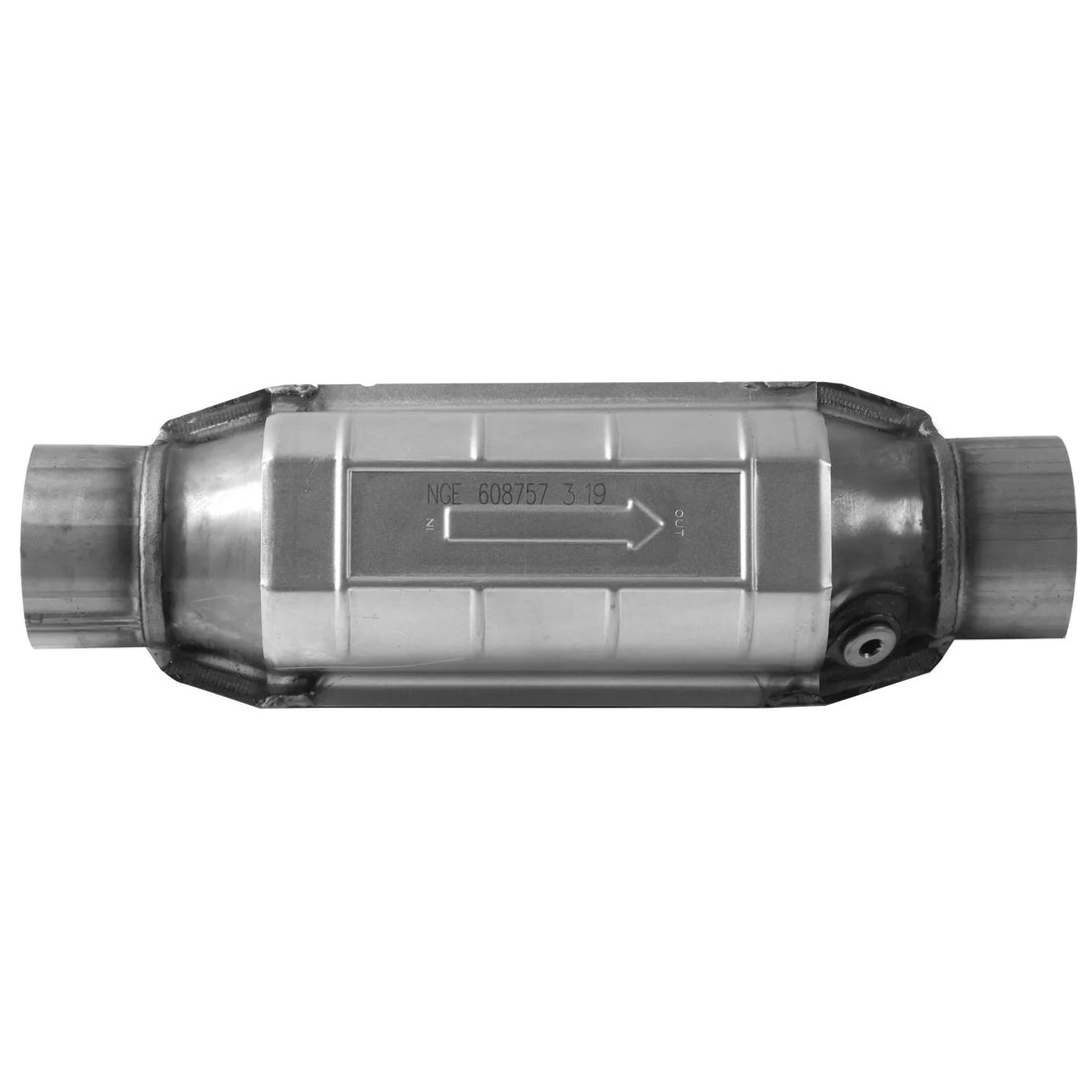 AP Exhaust 776117 2000-2001 GMC Savana 2500 Catalytic Converter