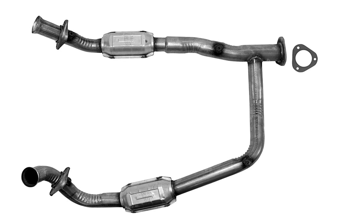AP Exhaust 912130 2000-2002 Ford E-150 Econoline Catalytic Converter