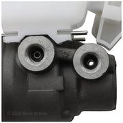 Beck/Arnley 072-9809 2000-2003 Toyota Echo Brake Master Cylinder