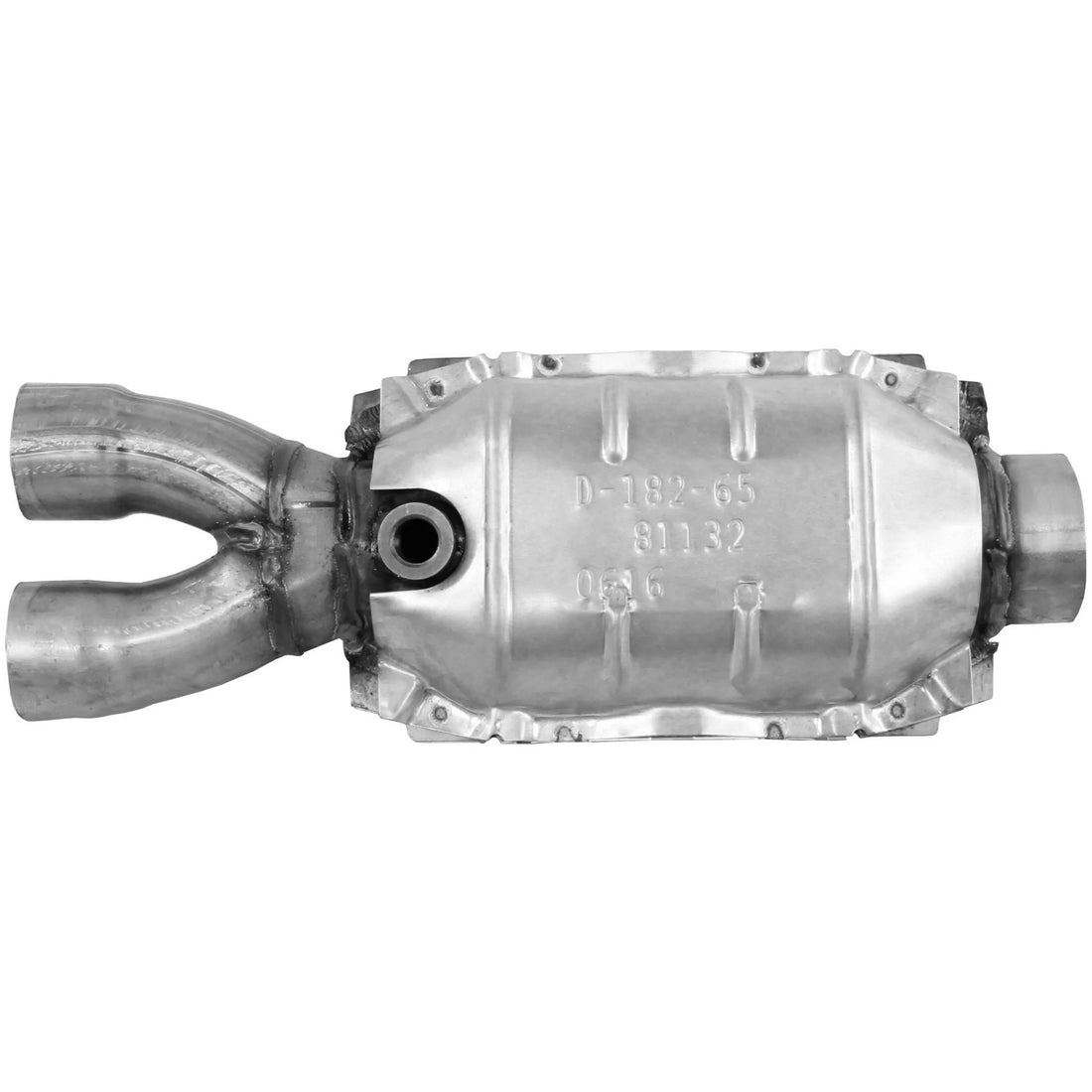 Walker Exhaust 81132 1991-1995 Alfa Romeo 164 Catalytic Converter