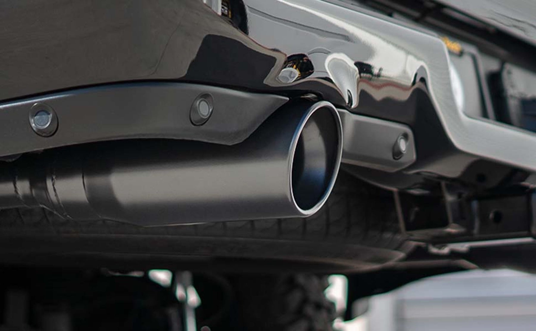 MagnaFlow Exhaust Products Exhaust MagnaFlow Exhaust Products 35236 - Single Exhaust Tip - 3in. Inlet/4in. Outlet