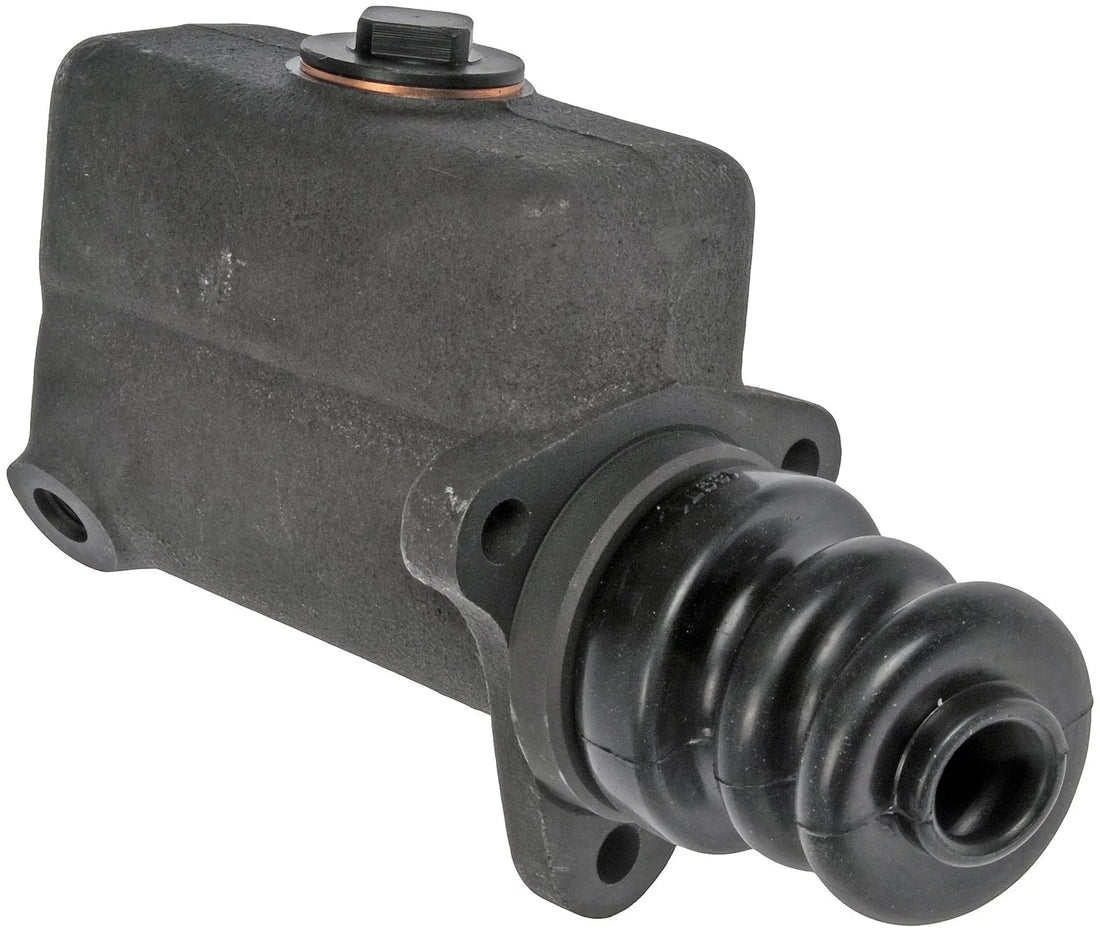Dorman M661 1981-1983 International S1854 Brake Master Cylinder
