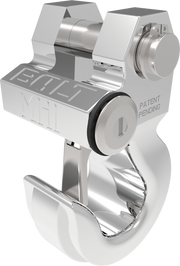 BOLT 7039046 - GM Early Model Locking Recovery Hook 3