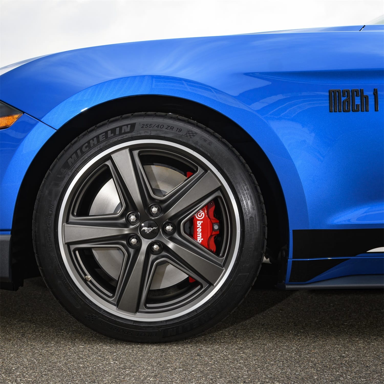 Ford Performance Ford Performance M-1007K-MACH1S Wheel Kit