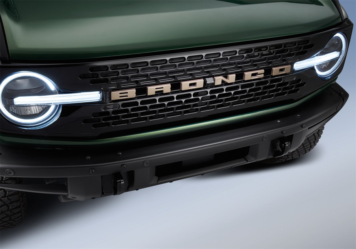 Ford Performance M-1447-BLBR - Grille Emblem
