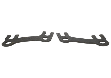 Ford Performance M-6566-SCJA - Engine Push Rod Guide Plate