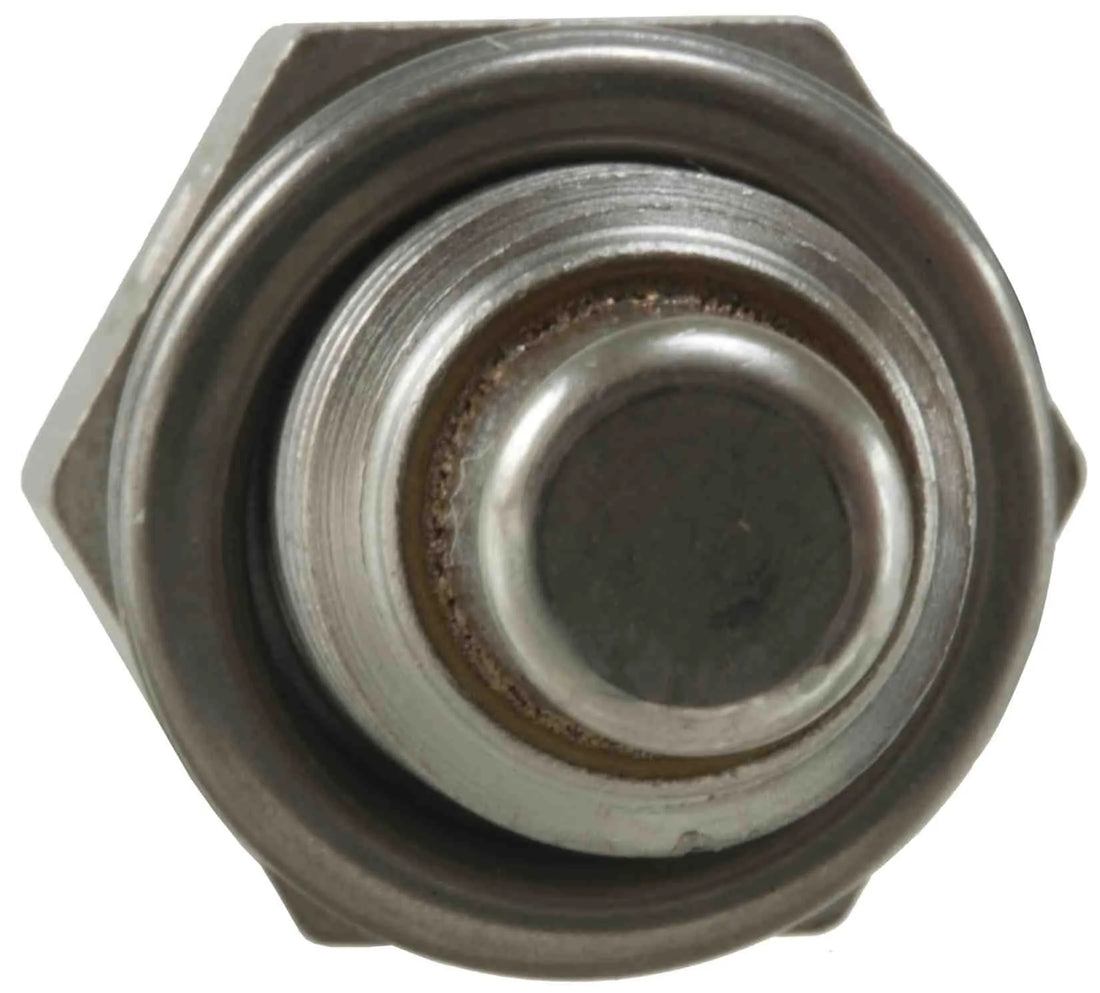 NTK EA0059 1992-2004 Toyota Camry Exhaust Gas Recirculation (EGR) Valve Temperature Sensor