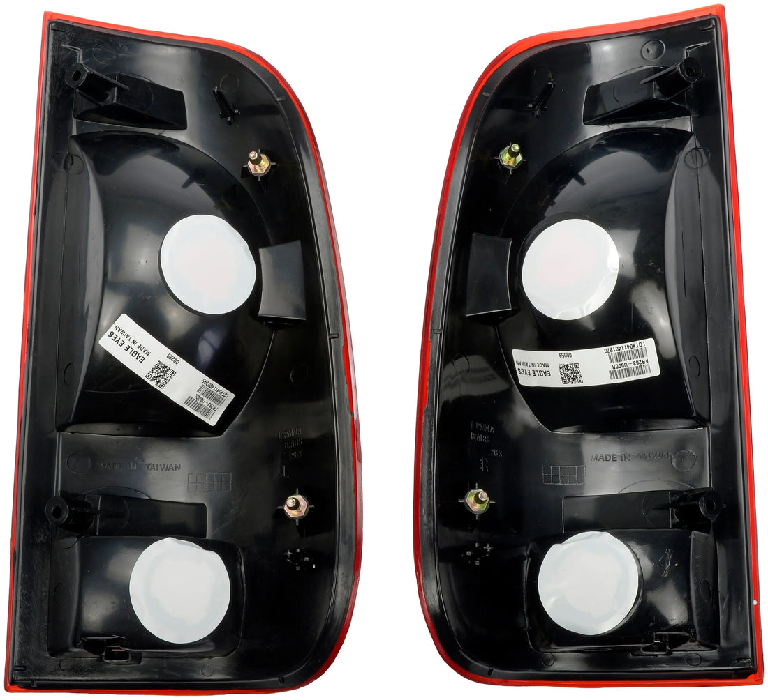 Dorman 1590176 1999-2007 Ford F-250 Super Duty Tail Light Assembly