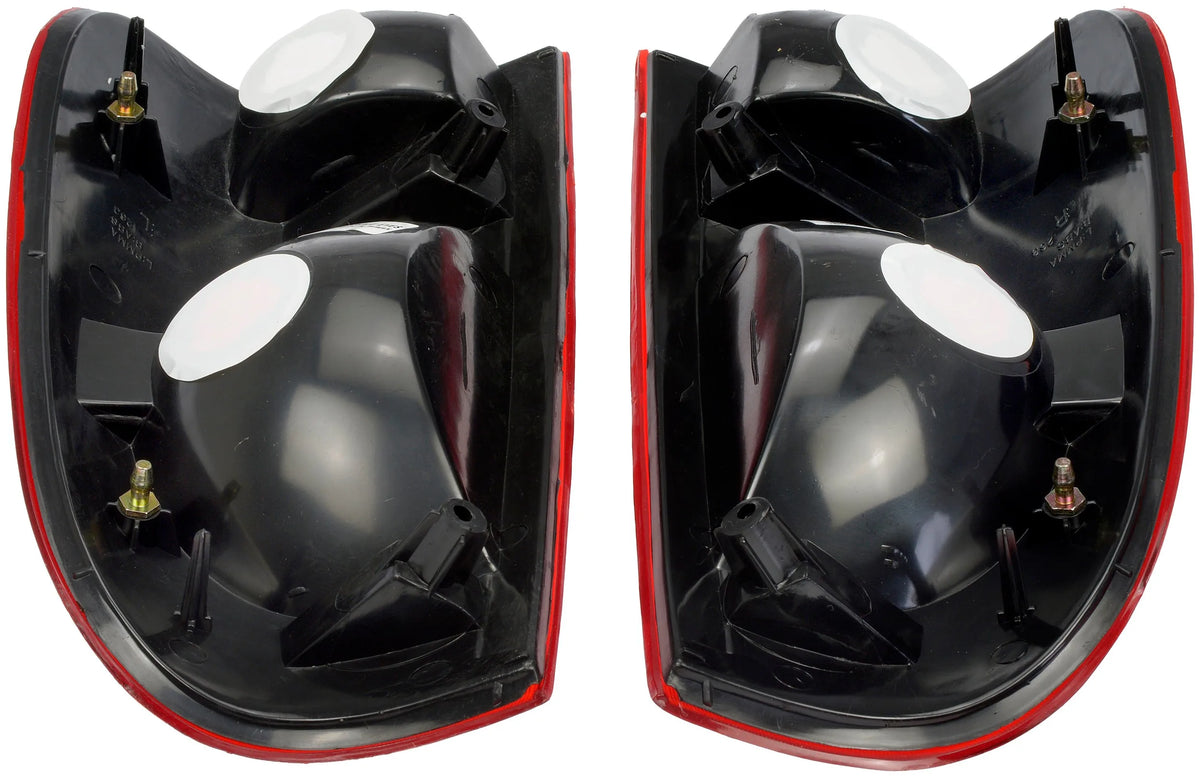 Dorman 1590176 1999-2007 Ford F-250 Super Duty Tail Light Assembly