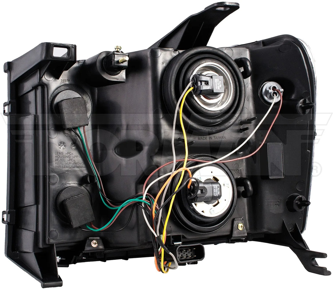 Dorman 1591898 2007-2009 GMC Sierra 1500 Headlight Assembly
