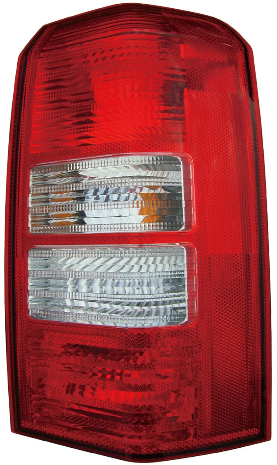 Dorman 1611253 2007 Jeep Patriot Tail Light Assembly