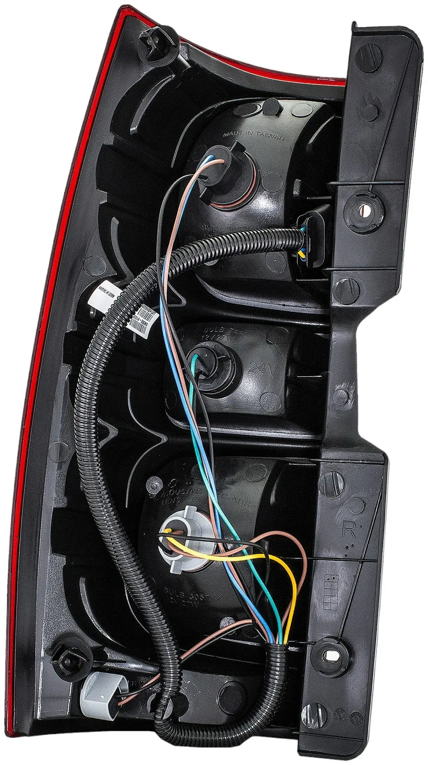 Dorman 1611384 2007-2009 Chevrolet Suburban 1500 Tail Light Assembly