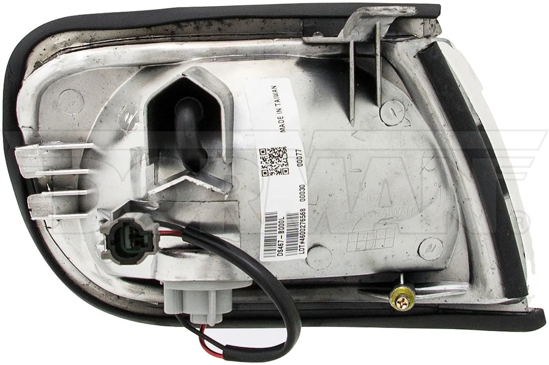 Dorman 1650736 1997-1999 Nissan Maxima Turn Signal