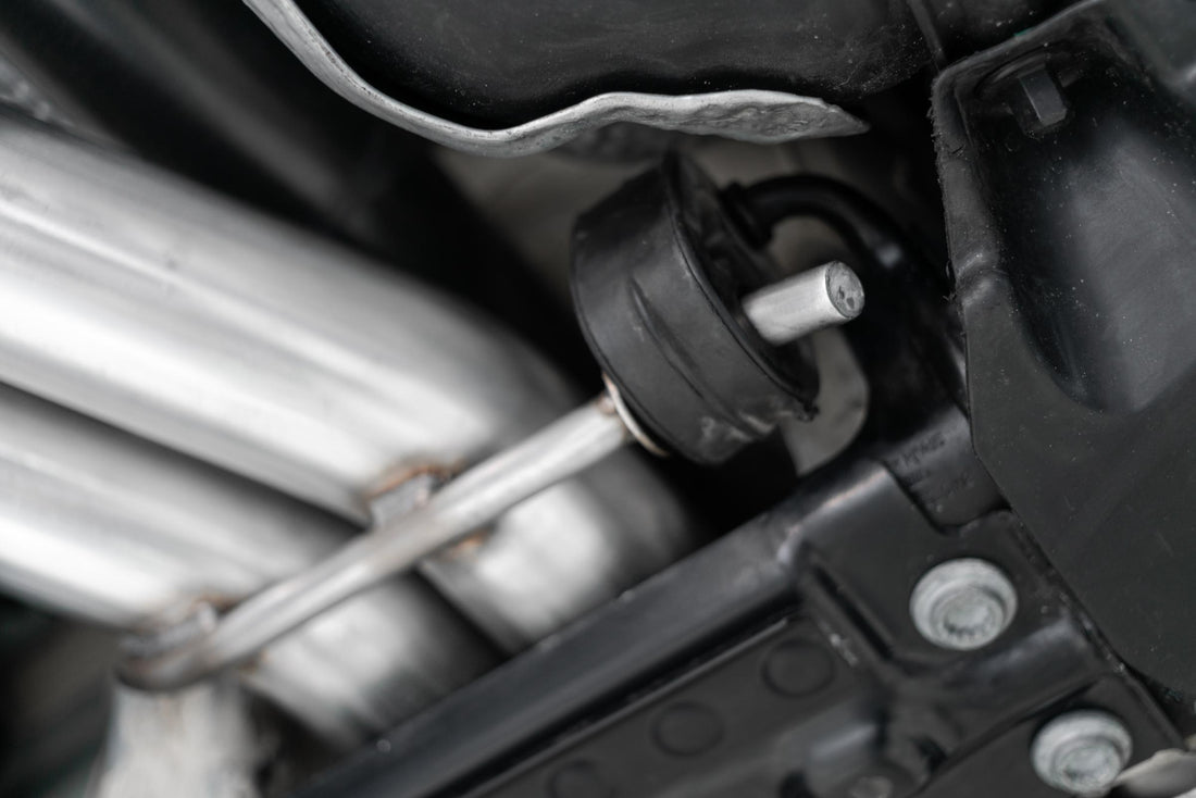MBRP S4607304 - T304 Stainless Steel 2.5 Inch Resonator Back Dual Rear Quad Tips 18-Up Audi S5 Coupe/S4 Sedan MBRP