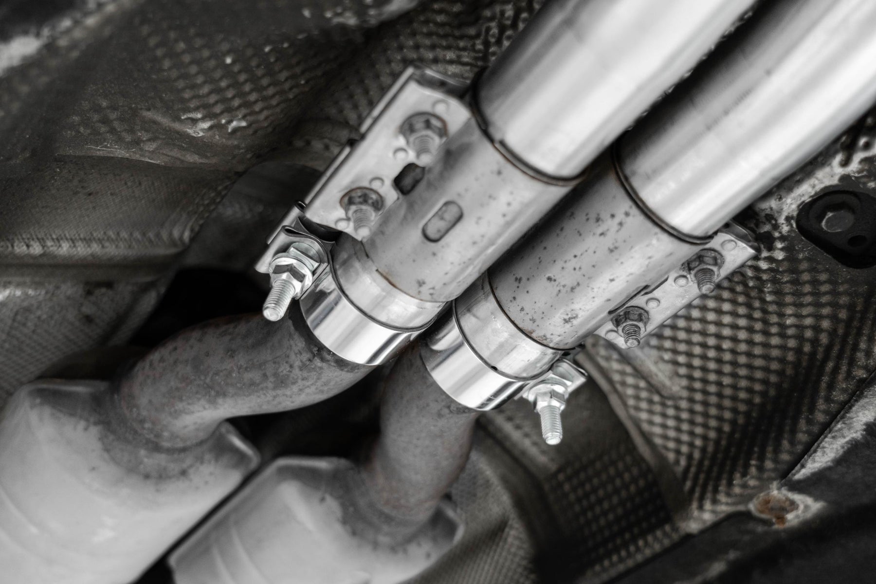 MBRP S4611304 - 2010-2016 Audi S4/ S5 3.0 TFSI B8/ B8.5 T304 Stainless Steel 2.25 Inch Muffler Bypass MBRP