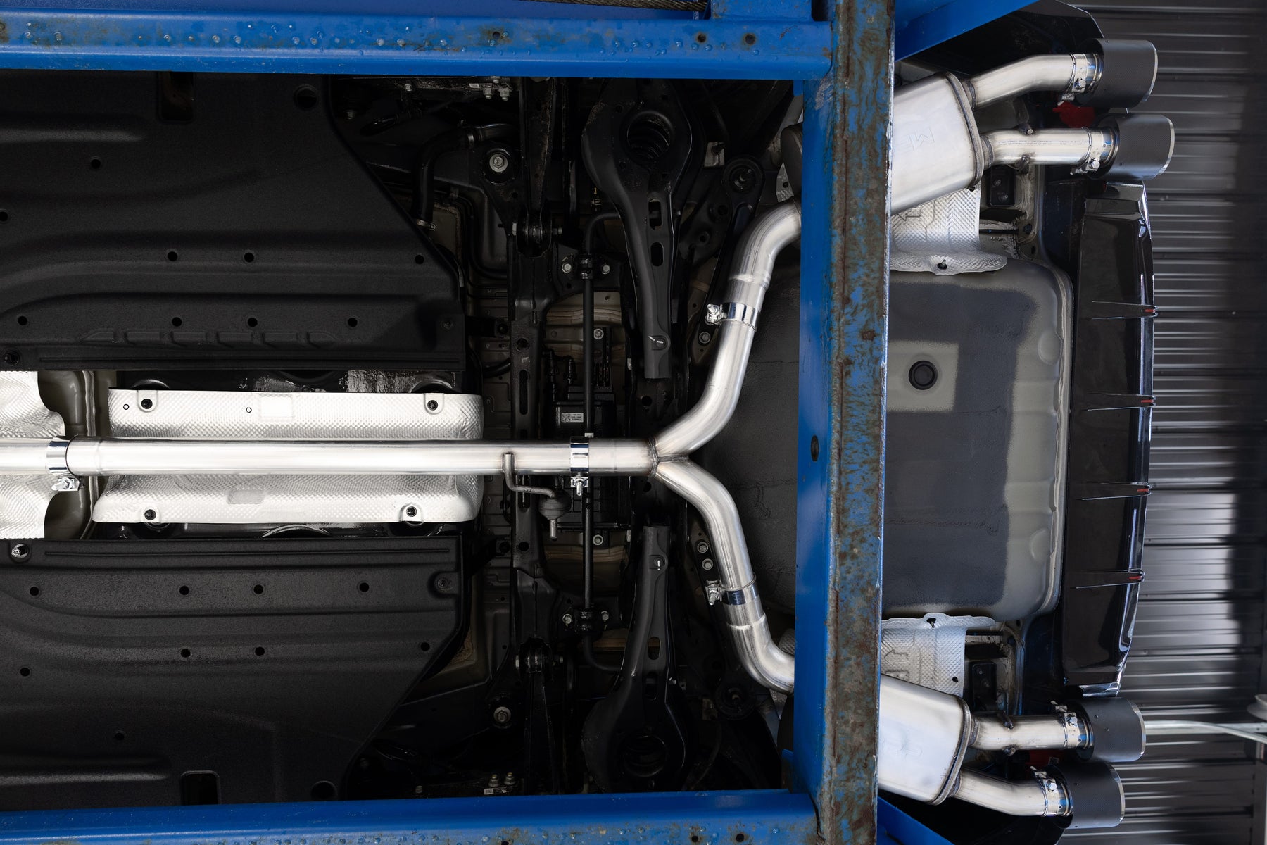 MBRP MBRP S47153CF Exhaust System Kit