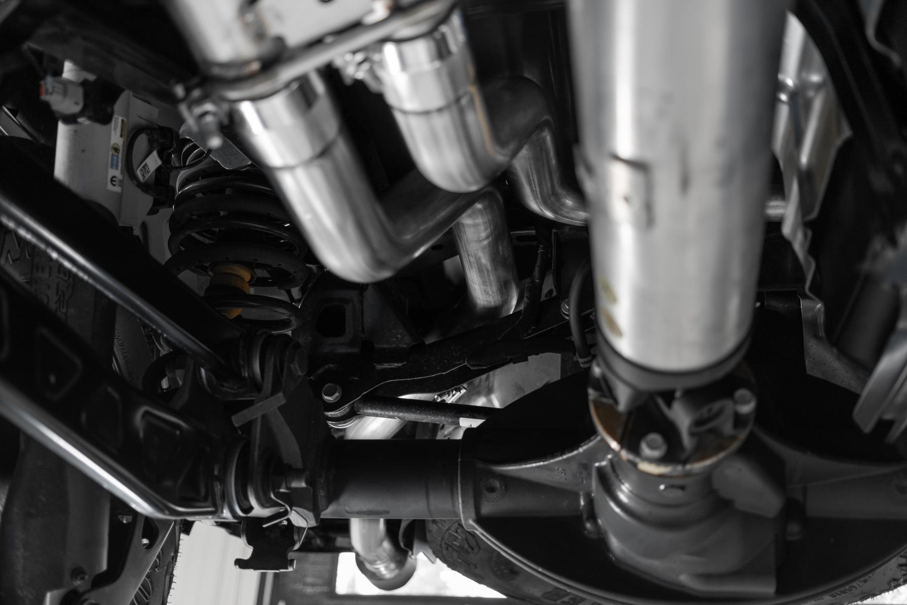 MBRP S51543CF T304 Stainless Steel 3 Inch Cat-Back Dual Split Rear Carbon Fiber Tips Race Exhaust System
