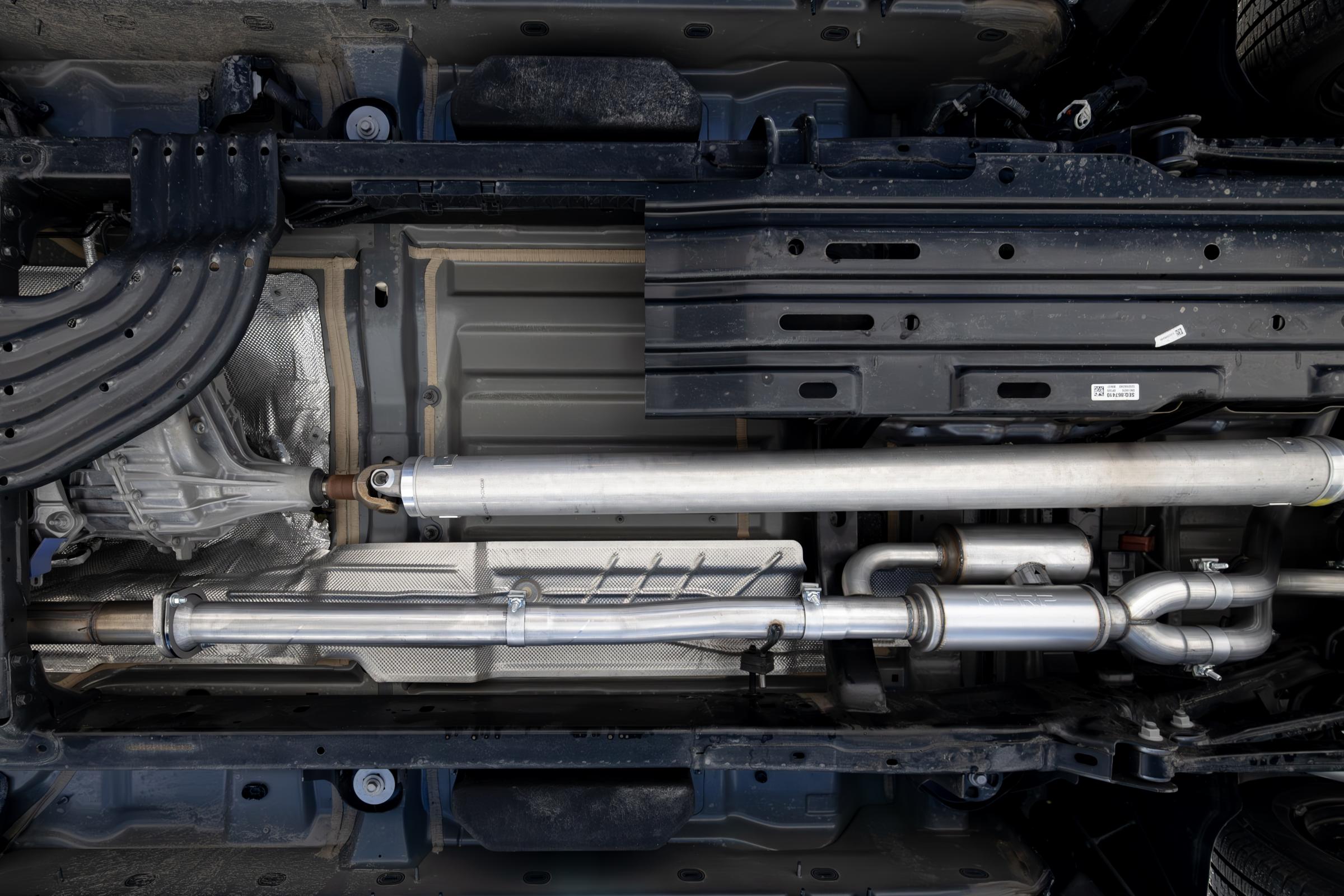 MBRP S5156304 - 2025-Up Ram 1500 3.0L SST SO Armor Pro 3 inch Cat-back 2.5 Inch Dual Split Rear Exhaust with Polished Tips MBRP 2