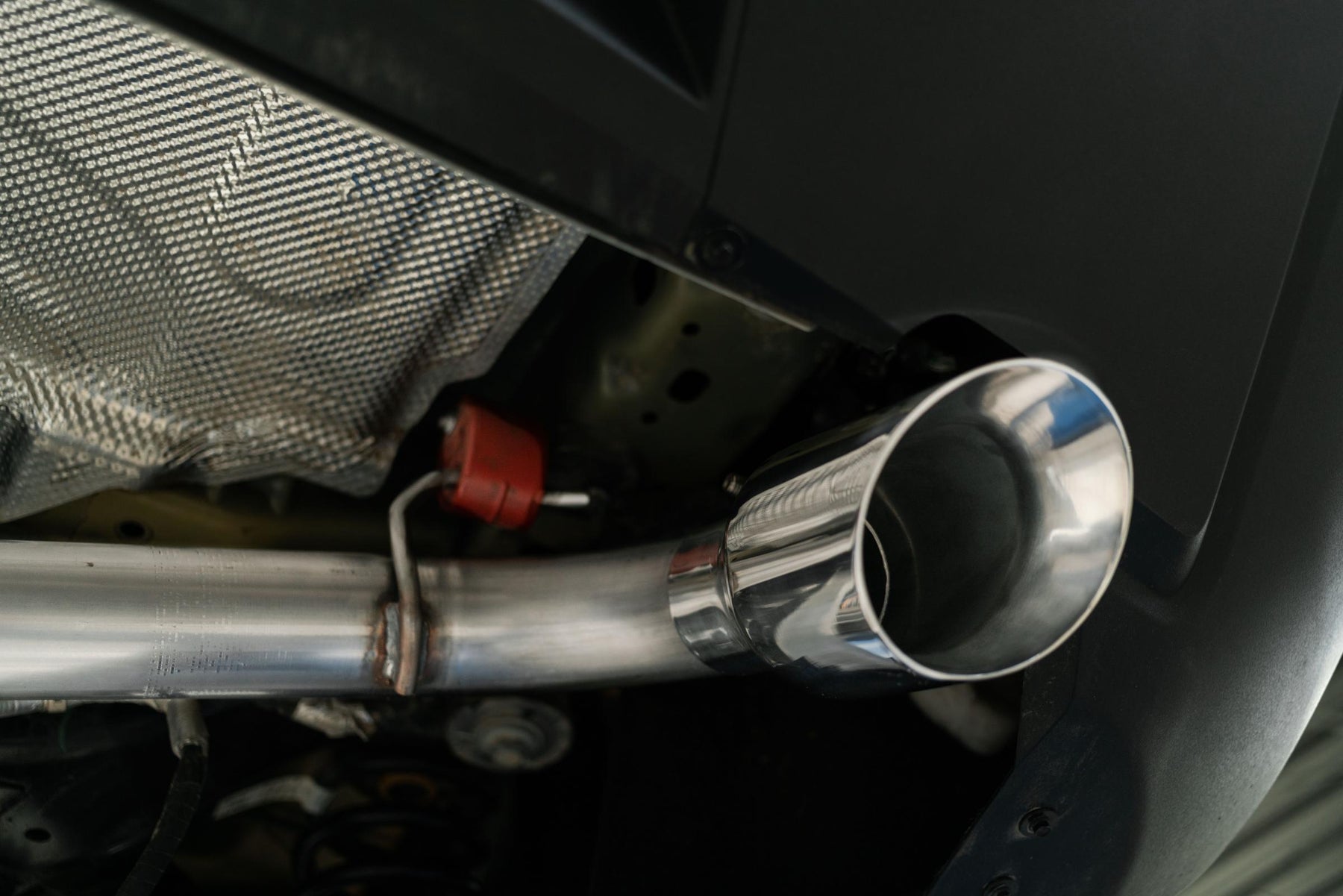 MBRP S5207409 T409 Stainless Steel 2.5 Inch Resonator-Back Dual Split Rear Exit Exhaust System