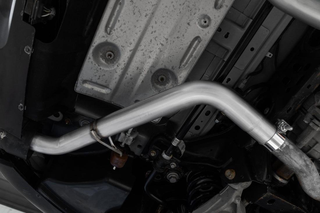 MBRP S5239304 - 19-24 Ford Edge ST 2.0L EcoBoost V6 T304 Stainless Steel 2.5 Inch Axle-Back Dual Rear Exit MBRP