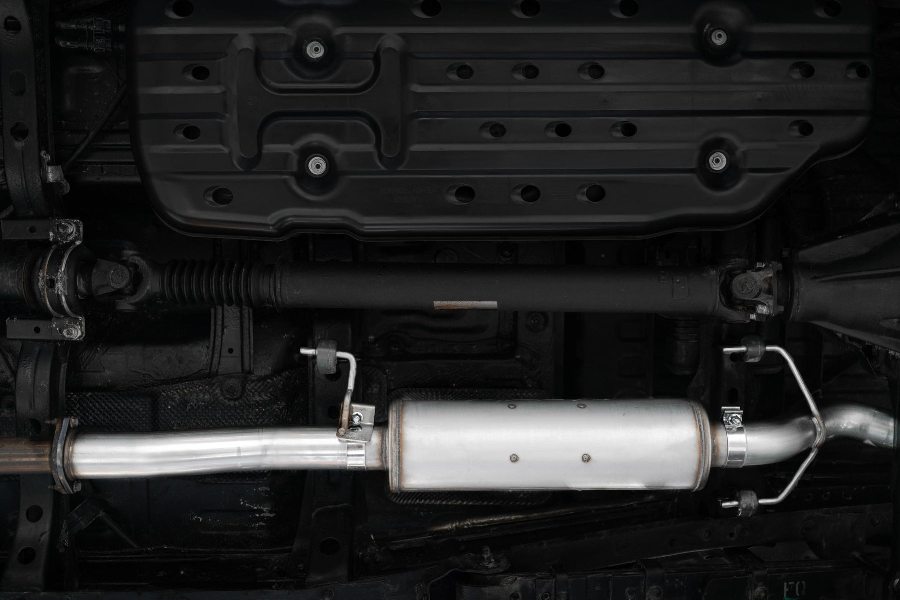 MBRP S5338AL - Toyota 3 Inch Cat Back Exhaust System For 16-23 Toyota Tacoma 3.5L Single Side Exit  MBRP 2