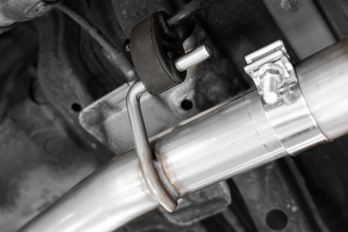 MBRP S5343AL - 03-24 Toyota 4Runner 11-16 Toyota Land Cruiser Prado Armor Lite Aluminized Steel 2.5 Inch Cat-Back High Clearance Turn Down Single Rear Exit MBRP Exhaust System 5