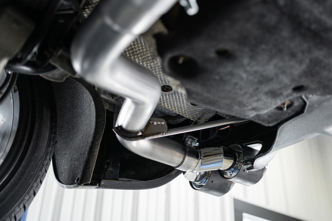MBRP S56023CF - Porsche 2.5 Inch Axle Back Dual Split Rear Bypass Armor Pro Series Carbon Fiber Tips For 14-Up Porsche Macan MBRP