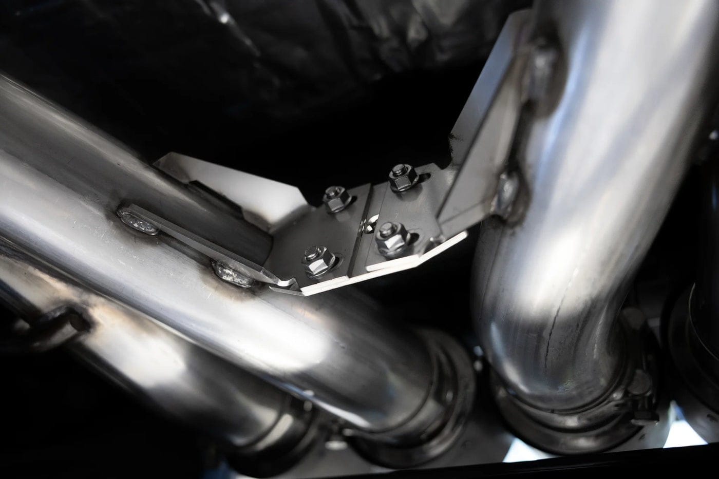 MBRP MBRP S70083CF Exhaust System Kit