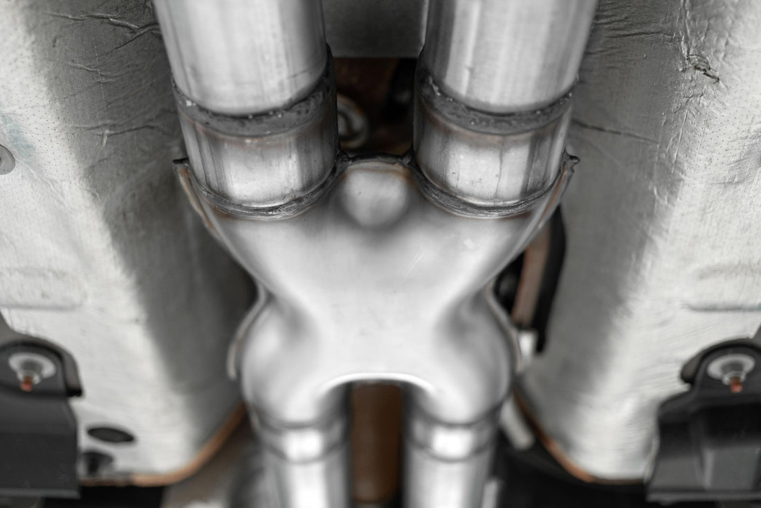 MBRP S7213409 - 2.5 Inch Exhaust Resonator Bypass X-Pipe For 15-Up Ford Mustang GT 5.0L MBRP