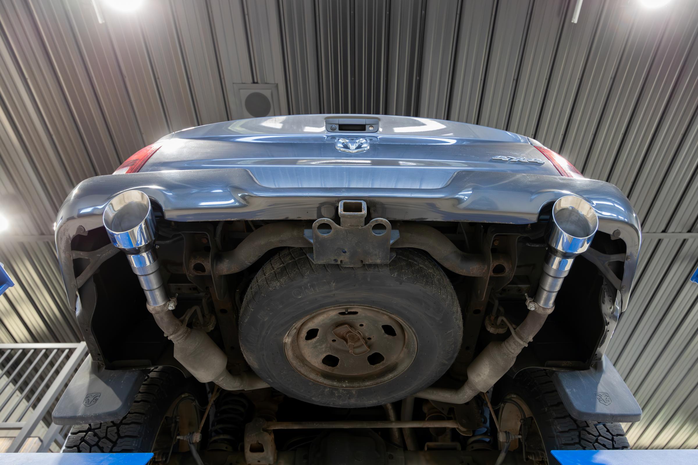 MBRP T5200 - 2009-2018 Ram 1500 and 2019-2024 Ram 1500 5.7L Hemi Exhaust Tips, Armor Pro 5 Inch OD Dual Wall Angle Cut. Sold In Pairs MBRP 4