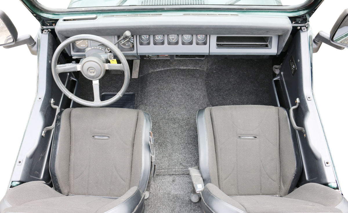Husky Liners HBRCJ81R Floor Liner